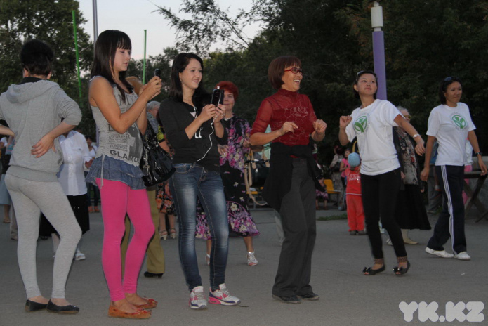 Нарушая законы